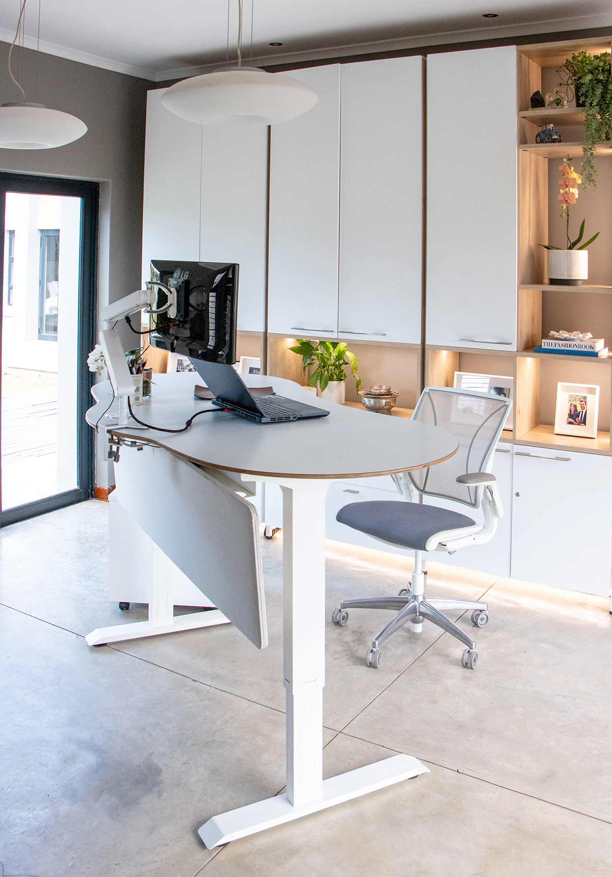 Maluti Height-Adjustable Dream Desk - Image 3