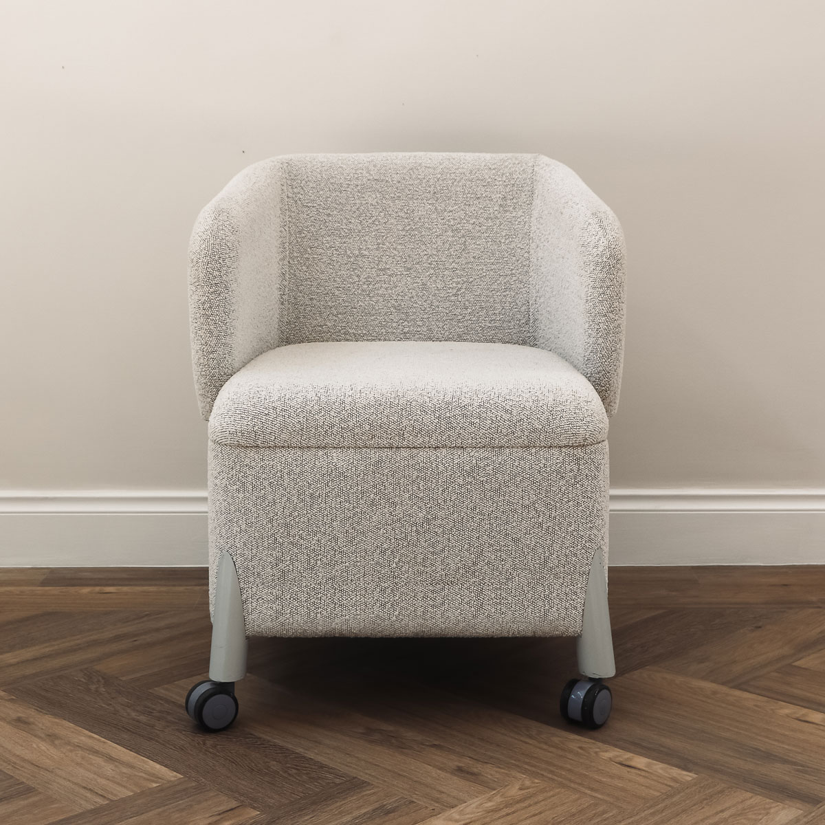 Rocket Chair - full back - Image 8