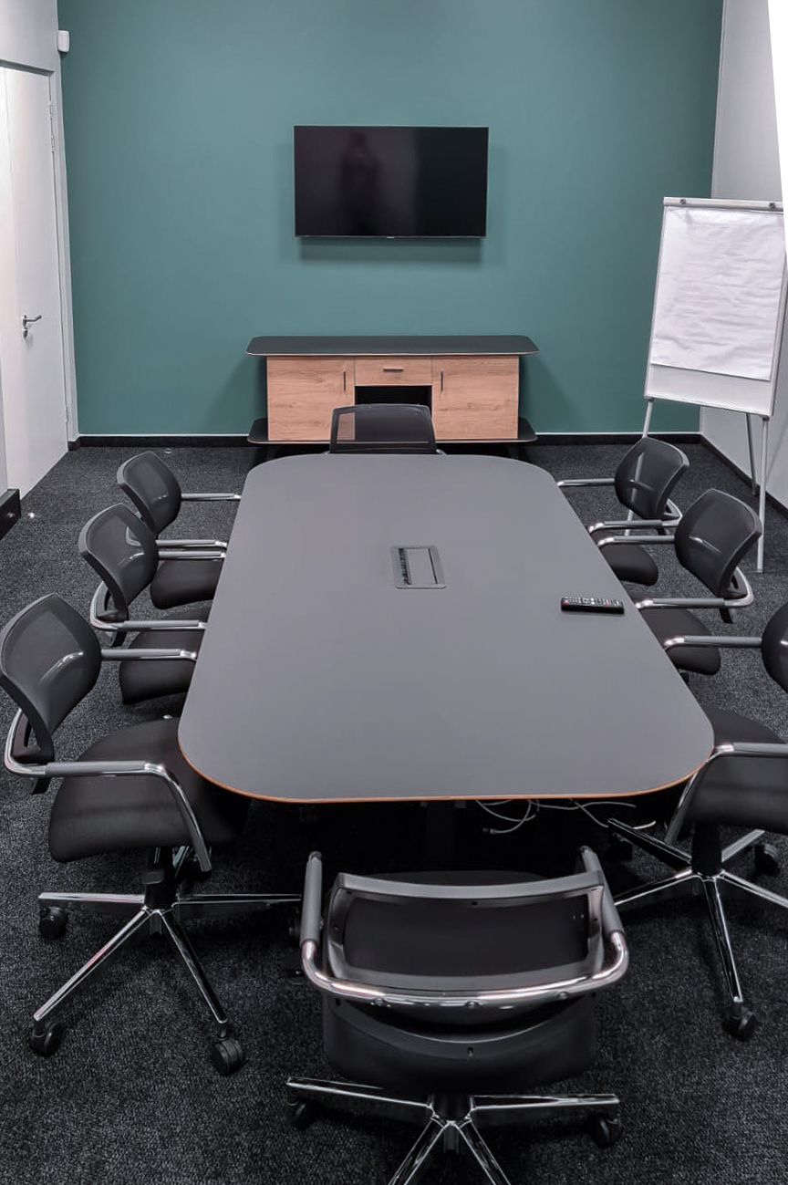 Meeting Table Power - Image 4